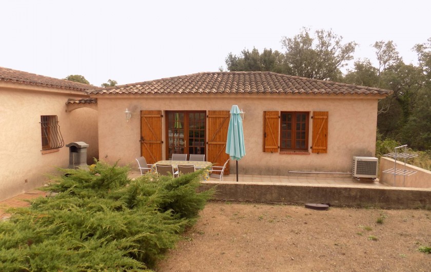 Location de vacances - Villa à Porto-Vecchio - l'arrière