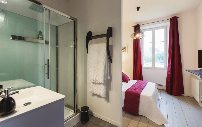 Location de vacances - Chambre d'hôtes à Sauternes - La tour Blanche Salle d'eau