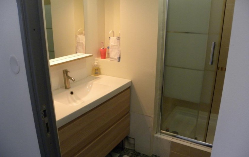 Location de vacances - Appartement à Le Grau-du-Roi - Salle de bain