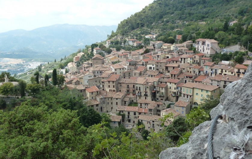 Location de vacances - Appartement à Fréjus - Village perché de Peille (67 km), vu de la Via Ferrata