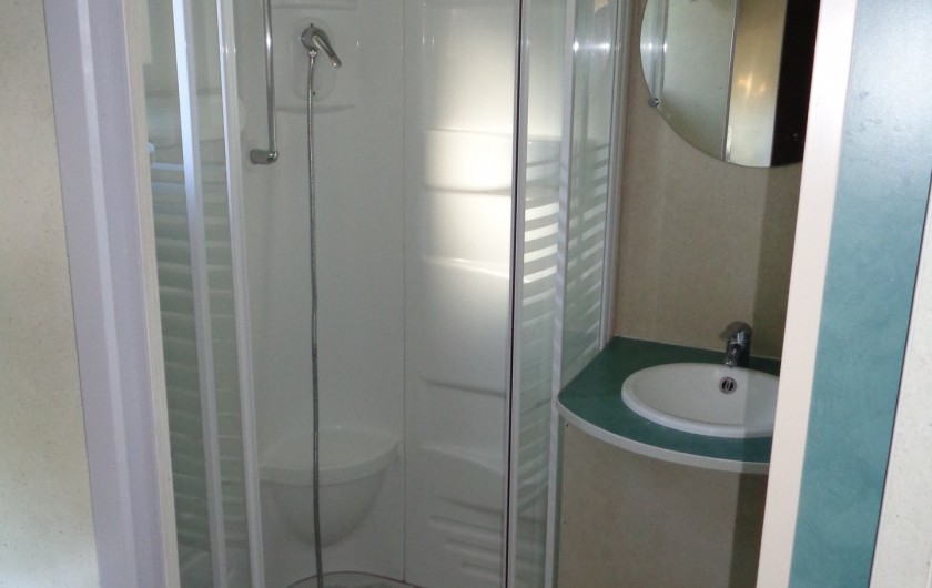 Location de vacances - Chalet à Belesta - douche