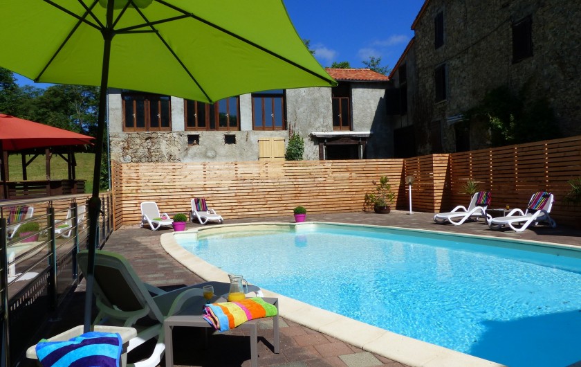 Location de vacances - Gîte à Serres-sur-Arget - Piscine privée