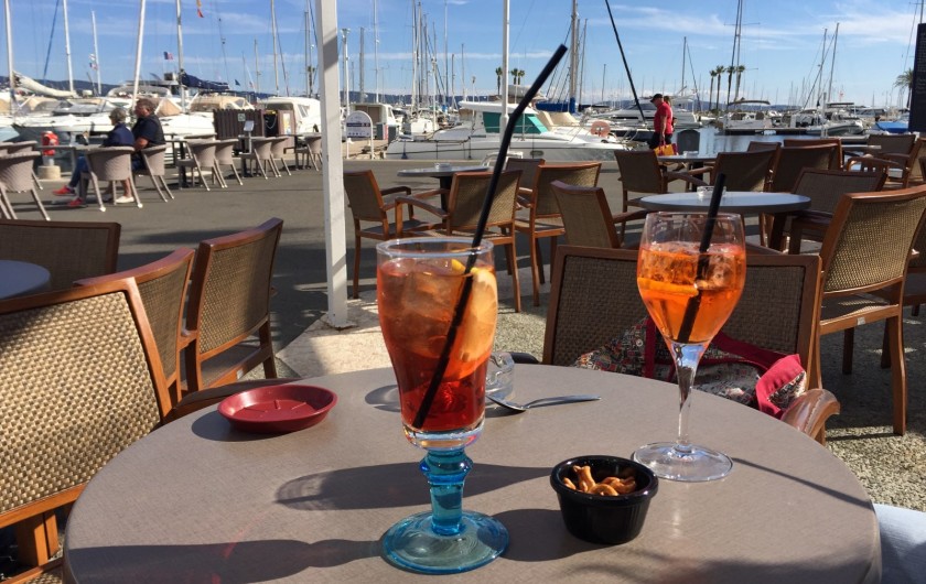 Location de vacances - Appartement à Cavalaire-sur-Mer