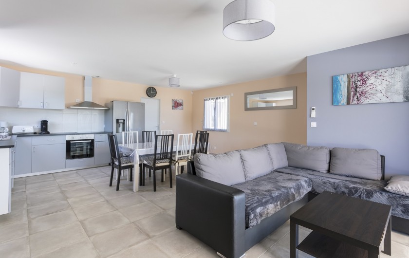 Location de vacances - Gîte à Pézenas - Salon & Cuisine