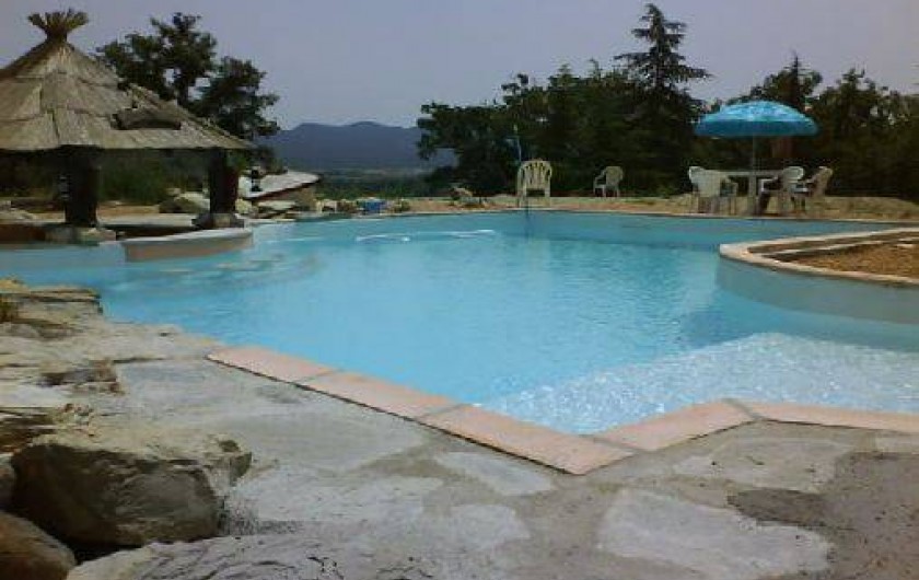 Location de vacances - Gîte à Servas - Piscine avec bar