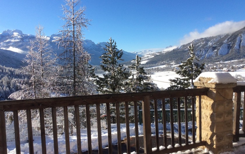 Location de vacances - Chalet à Barcelonnette - Vue depuis la terrasse.