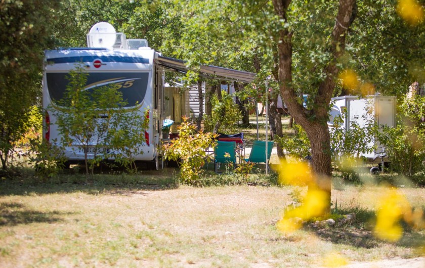 Location de vacances - Camping à Saint-Saturnin-lès-Apt