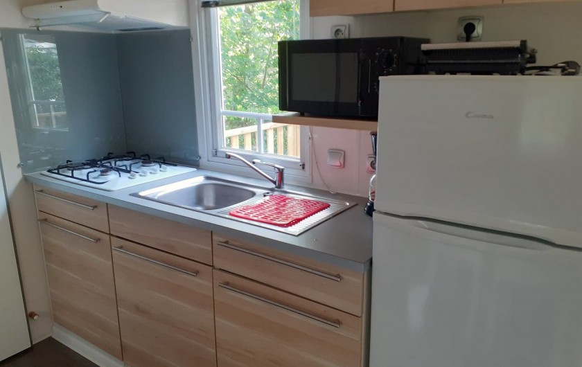 Location de vacances - Bungalow - Mobilhome à Camiers - Coin cuisine