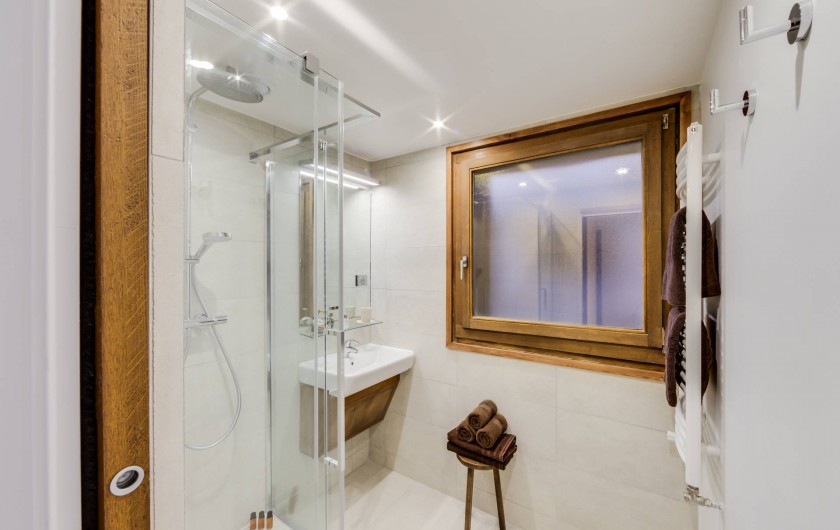 Location de vacances - Appartement à Val-d'Isère - Salle de bains 2
