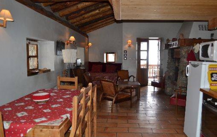 Location de vacances - Appartement à Bonneval-sur-Arc - Pièce à vivre