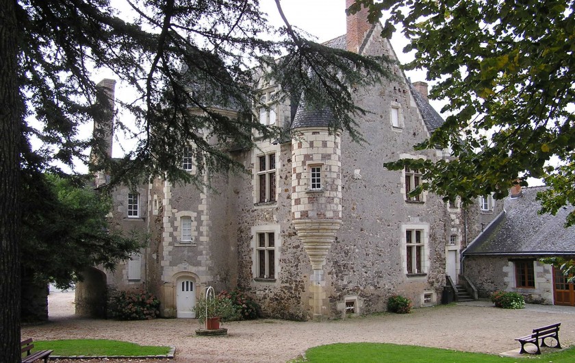 Location de vacances - Studio à Saint-Aubin-de-Luigné - Mairie de St Aubin de Luigné (XVIe s.)