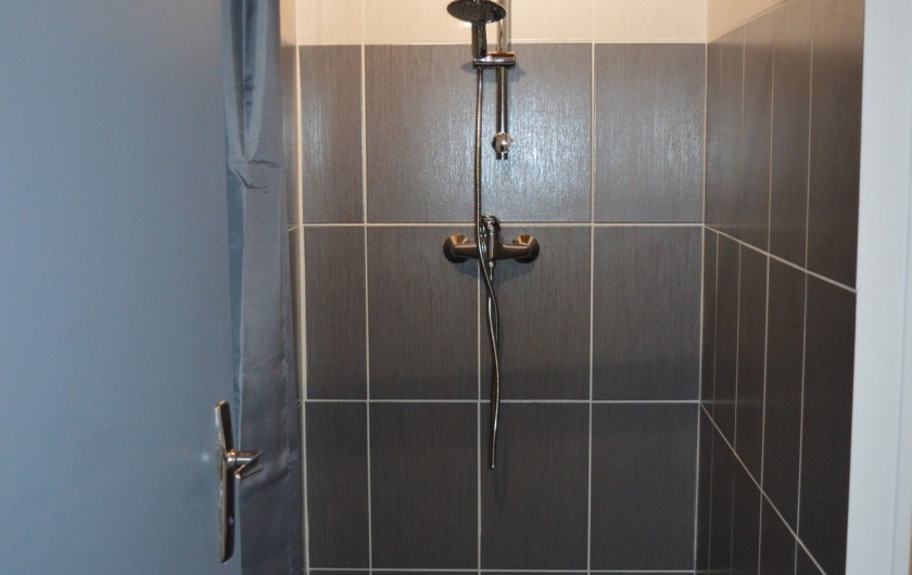 Location de vacances - Appartement à Gavarnie - Logement rez de chaussé Douche
