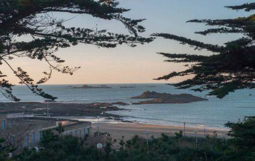 Location de vacances - Villa à Dinard - Vue du Salon