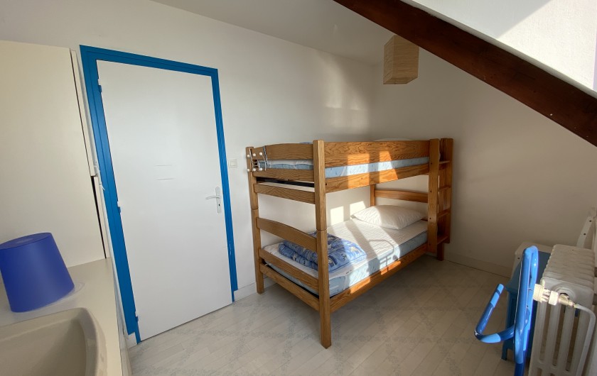 Location de vacances - Villa à Saint-Philibert - Chambre 4  Vue mer  Lavabo privatif  2 lits superposés