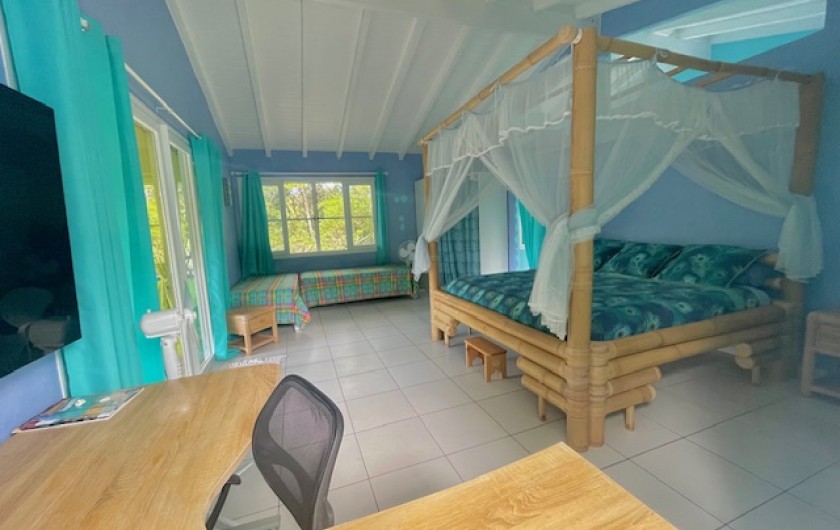 Location de vacances - Chambre d'hôtes à Le Gosier - Chambre XXL 128€ la nuit pour 2 personnes + 35€  la nuit par personne en +
