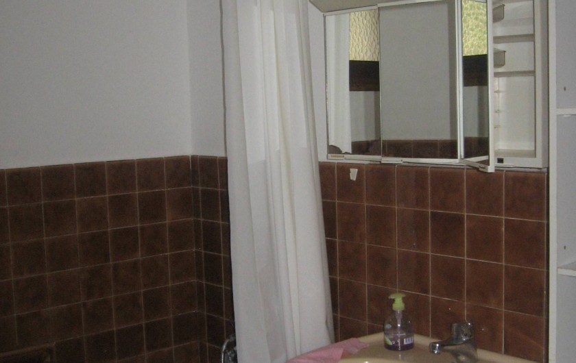 Location de vacances - Appartement à Carqueiranne - S d B