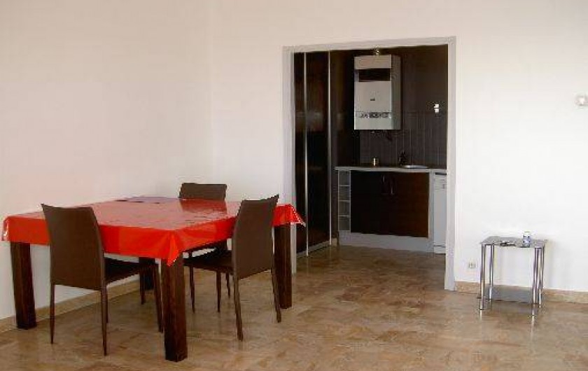 Location de vacances - Appartement à Ajaccio - séjour /cuisine