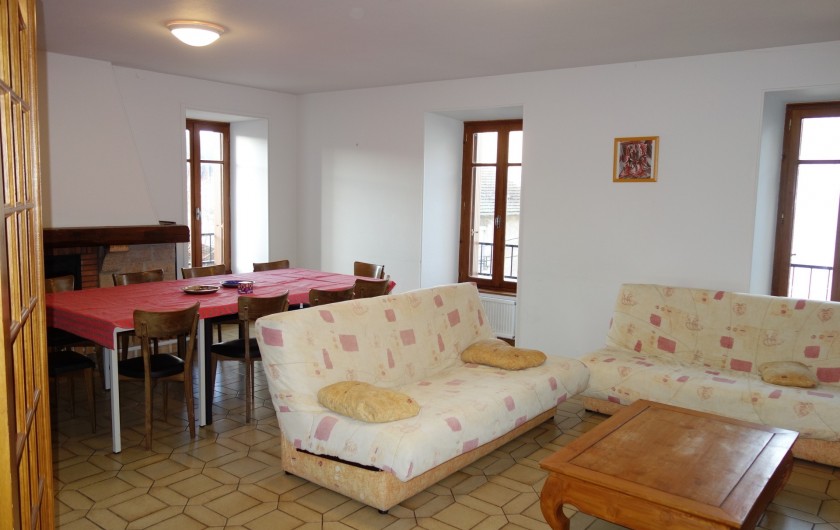 Location de vacances - Appartement à Pontgibaud - salle à manger