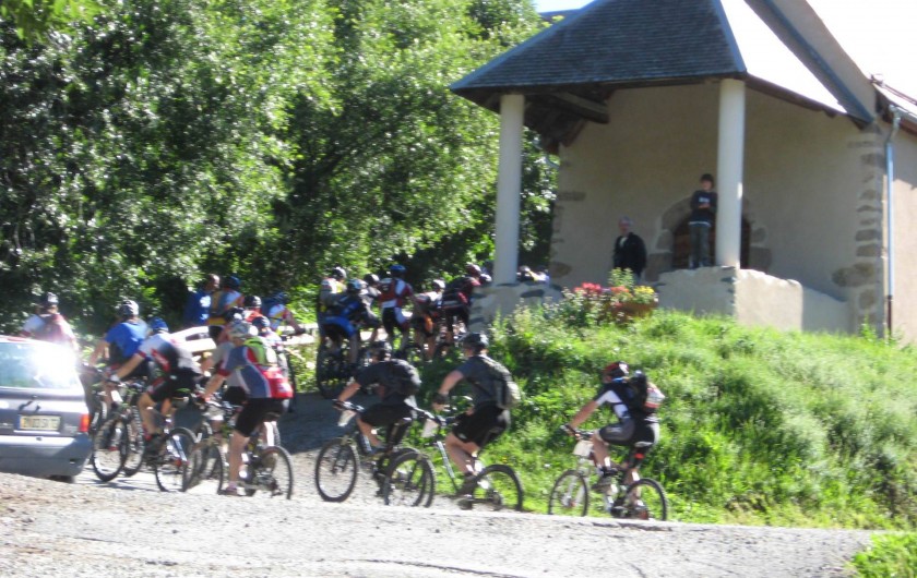 Location de vacances - Appartement à Saint-Jean-d'Arves - Cyclisme