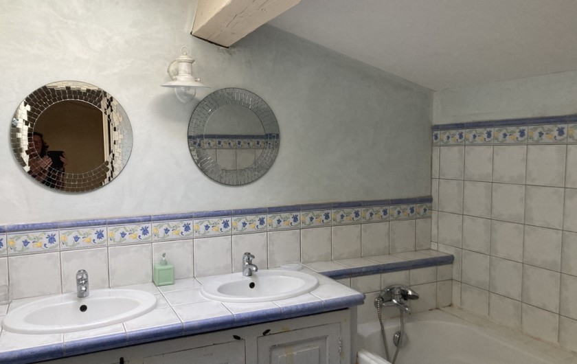 Location de vacances - Mas à Gargas - Marius salle de bain (étage)
