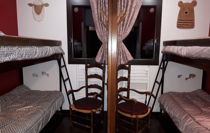 Location de vacances - Chalet à Saint-Lary-Soulan - Chambres 2 et 3
