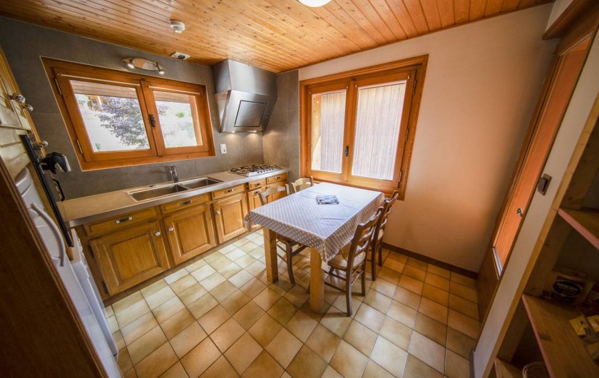 Location de vacances - Appartement à Morzine - Cuisine ABRICOTINE
