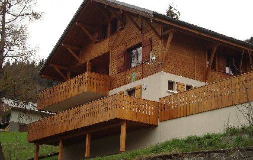Location de vacances - Chalet à Bellevaux