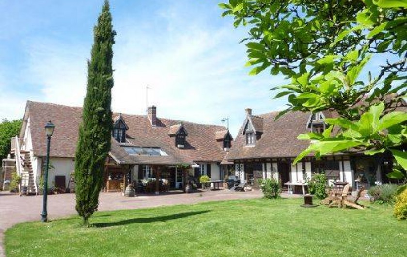Location de vacances - Chambre d'hôtes à Le Plessis-Grohan - HARAS LE VIEUX CLOS Vue générale