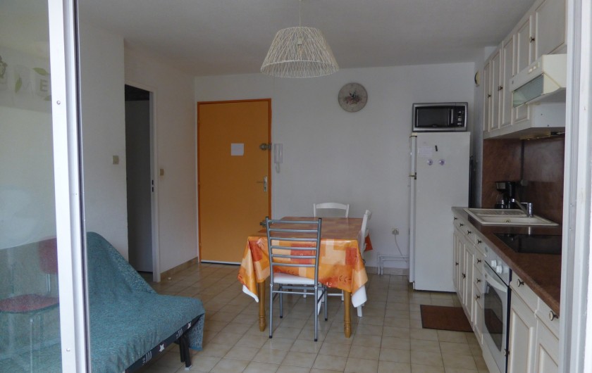 Location de vacances - Appartement à Sète - cuisine-salon