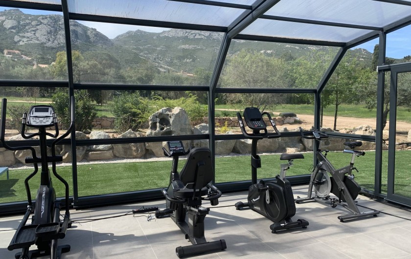 Location de vacances - Villa à Calvi - Espace sport - Plusieurs machines sont mises à disposition de nos clients