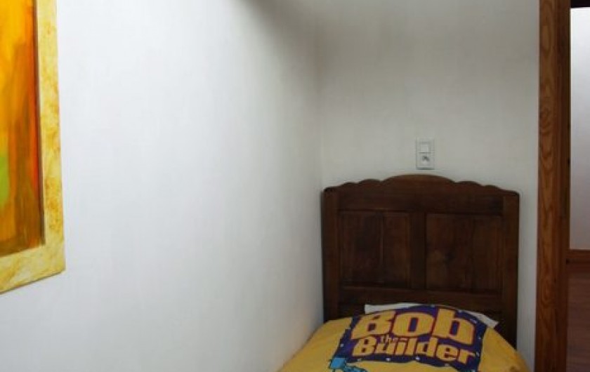 Single bedroom