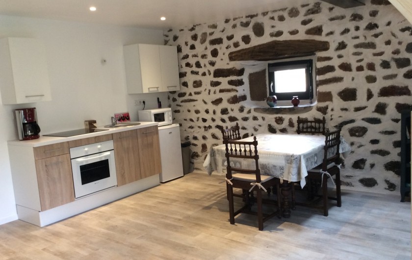 Location de vacances - Gîte à Vailhac - Cuisine