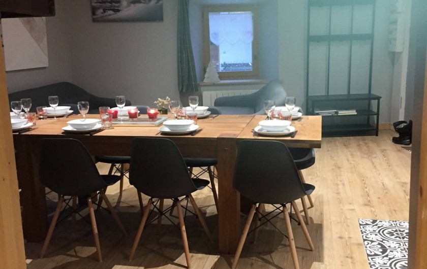 Location de vacances - Appartement à Sainte-Foy-Tarentaise - Coin repas