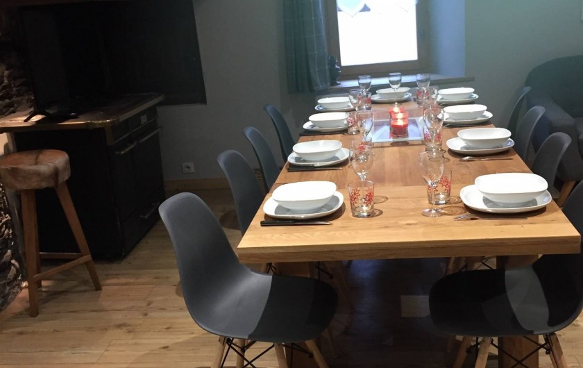 Location de vacances - Appartement à Sainte-Foy-Tarentaise - Coin repas