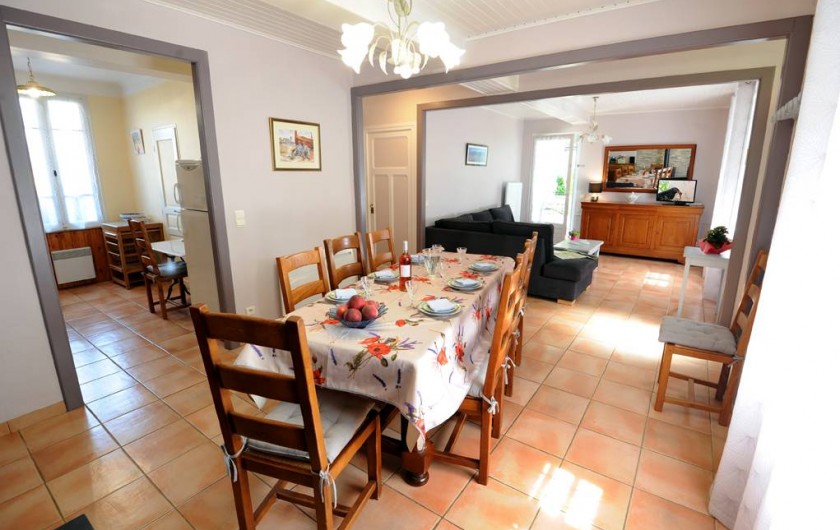 Location de vacances - Gîte à Rigarda - les pièces à vivre