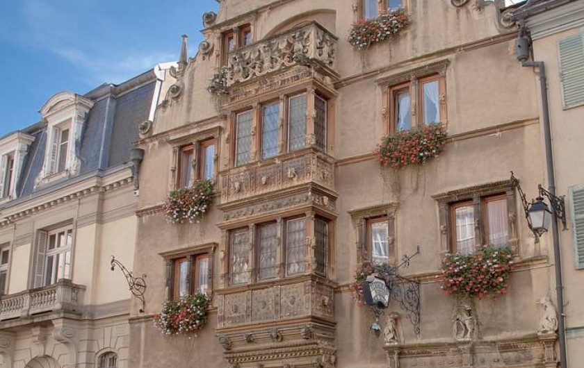 Location de vacances - Appartement à Colmar - La maison des Têtes