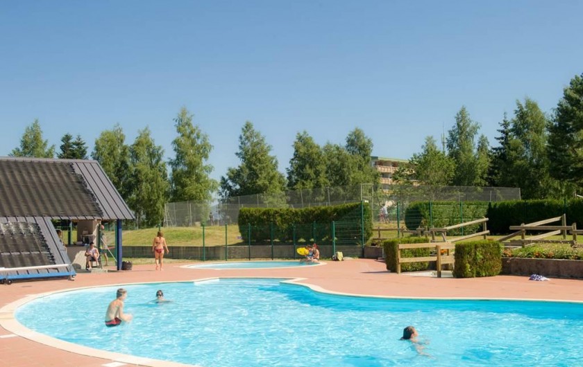 Location de vacances - Appartement à Ax-Bonascre (le Saquet) - piscine
