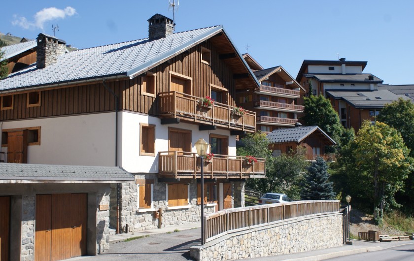 Location de vacances - Appartement à Méribel - Fougères - Façade Ouest
