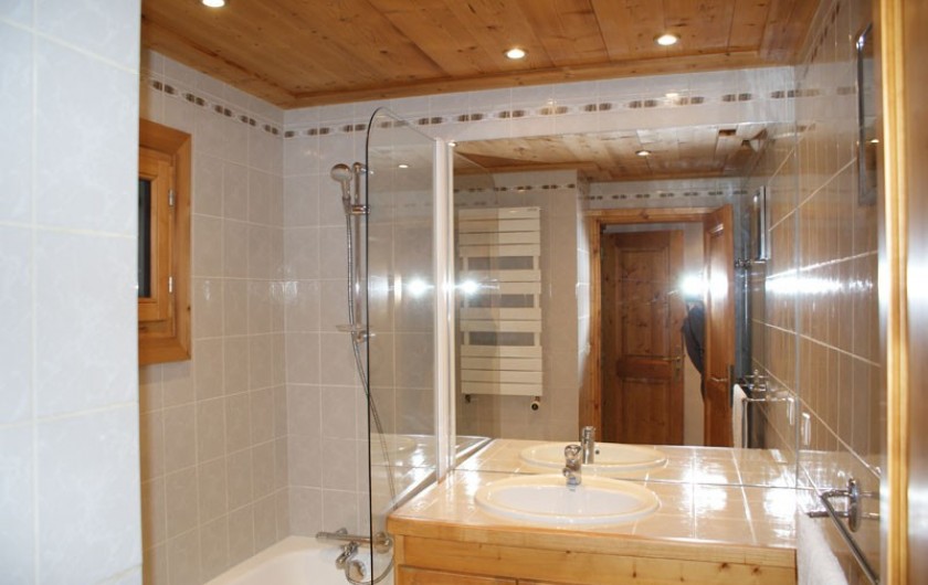 Location de vacances - Appartement à Méribel - Fougères 1 - Salle de bain