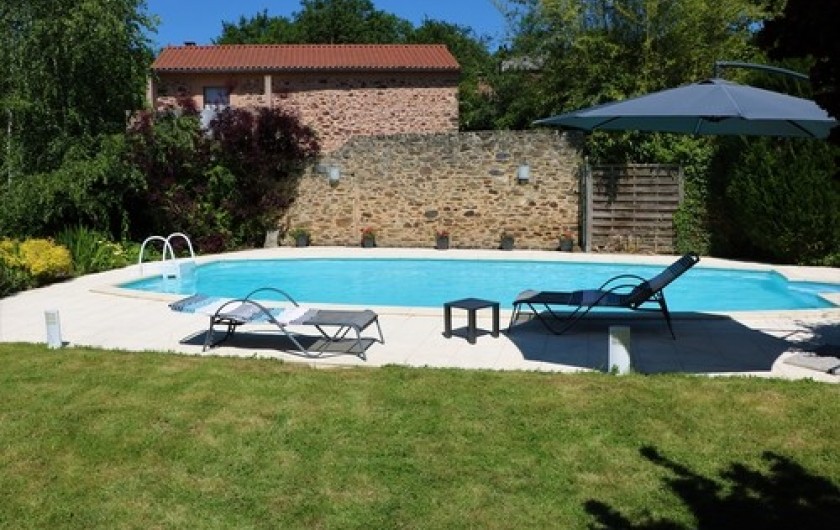 Location de vacances - Gîte à Villefranche-de-Rouergue - Piscine
