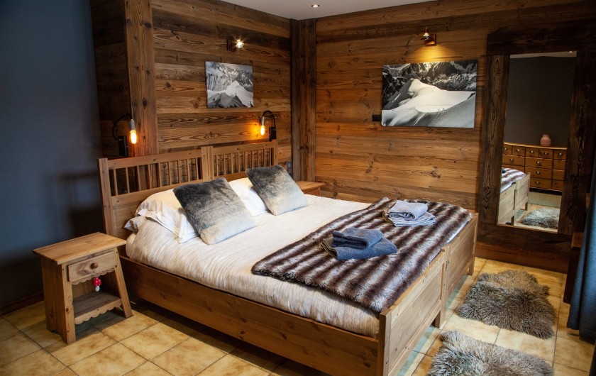 Location de vacances - Chambre d'hôtes à Les Gets - Hauts Forts - chambre deluxe avec balcon