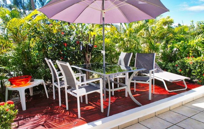 Location de vacances - Villa à Saint-François - Coin repas extérieur