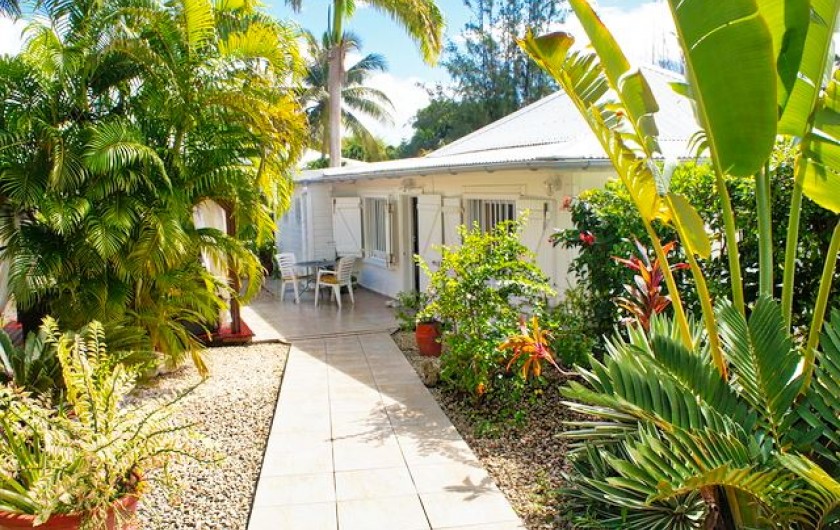 Location de vacances - Villa à Saint-François - Entrée du jardin