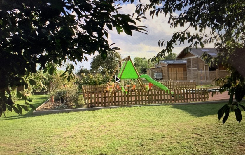 Location de vacances - Gîte à Omiécourt - Aire de jeux dans le jardin commun