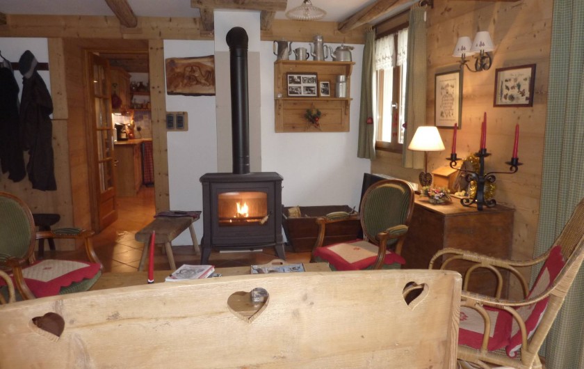 Location de vacances - Chalet à Saint-Jean-d'Arves - salon Rdc