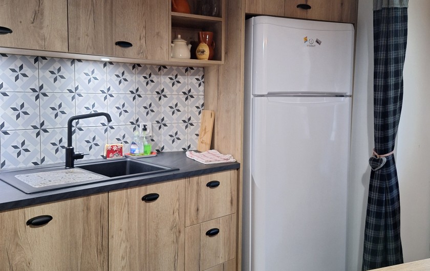 Location de vacances - Chalet à Saint-Jean-d'Arves - Cuisine rez-de-chaussée