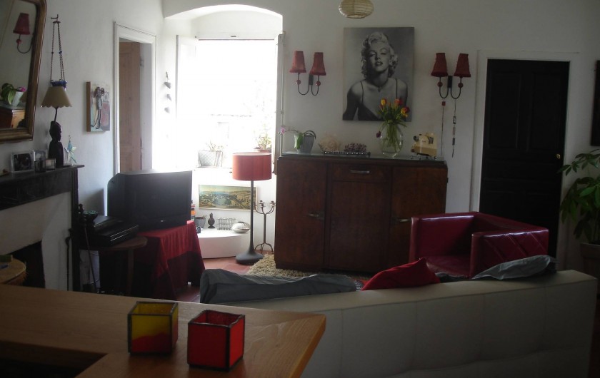 Location de vacances - Appartement à L'Île-Rousse - SALON/SEJOUR
CANAPE LIT SIMPLE