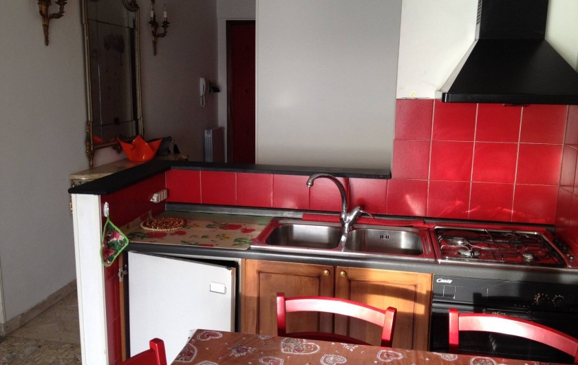 Location de vacances - Appartement à Ospedaletti - Angle cuisine