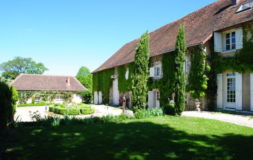 Location de vacances - Château - Manoir à Saint-Priest-Ligoure