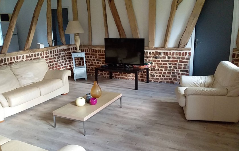 Location de vacances - Gîte à Helfaut - salon séjour " le grand bois"
